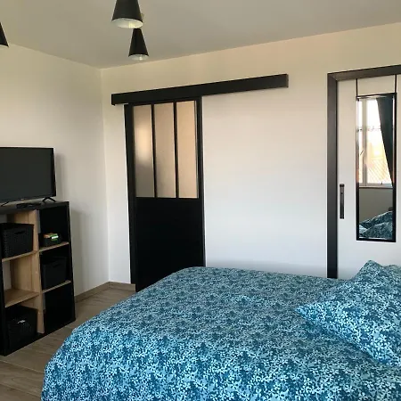 Gite Les Combes Bellevue A Etrez, Appartement A La Campagne Bresse Vallons Exterior foto